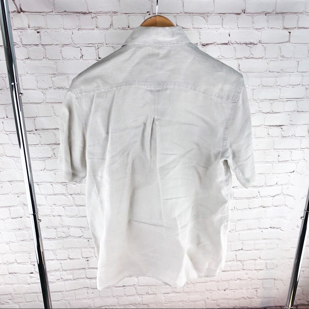 Linen Short Sleeve Button - Picture 2 of 4
